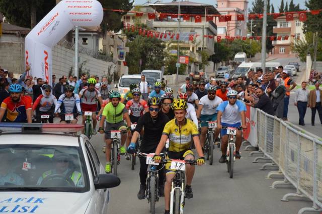 Altınözü Zeytin Kupası Bisiklet Yarışına Katıldık